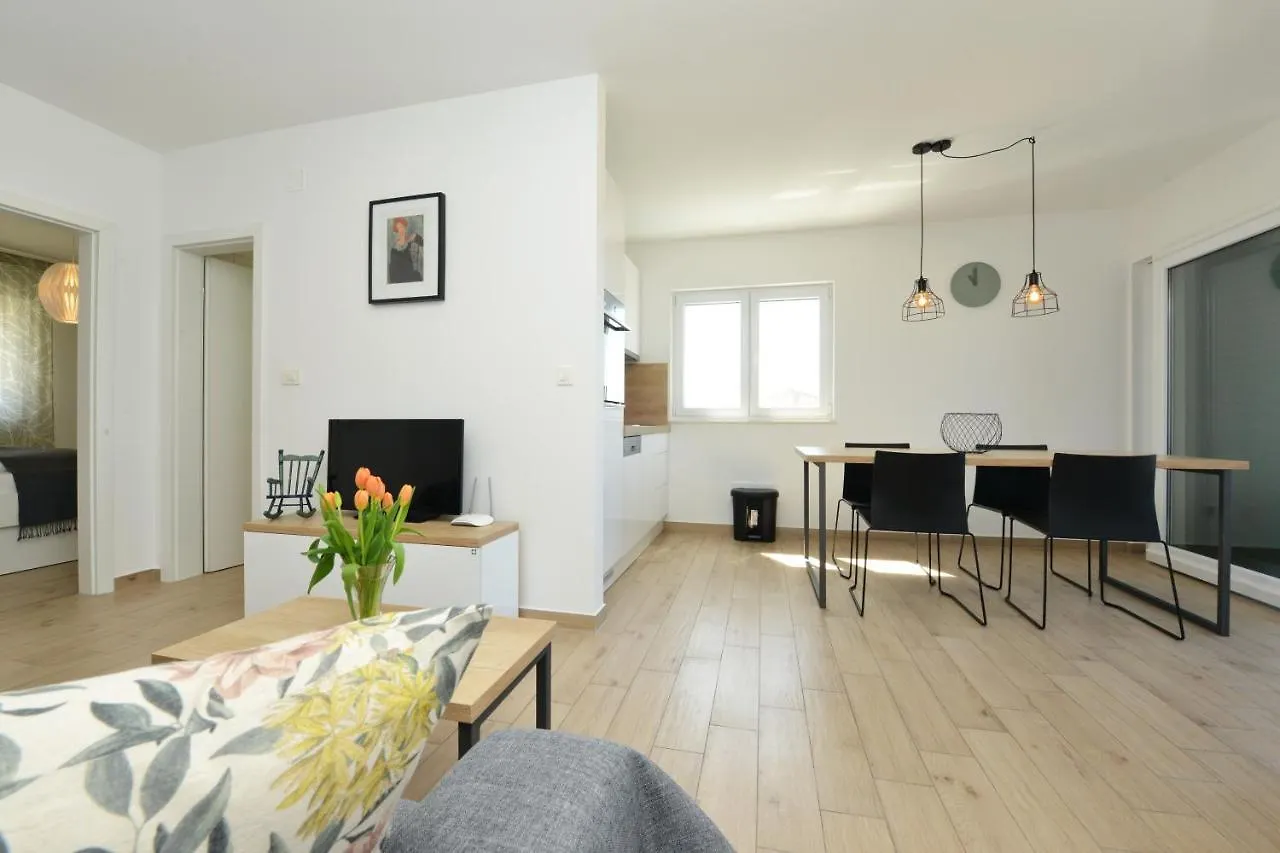 Apartments Villa Teco Trogir Kroatien