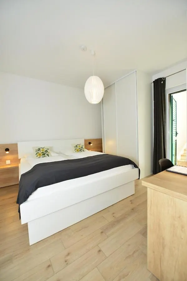 Apartments Villa Teco Trogir