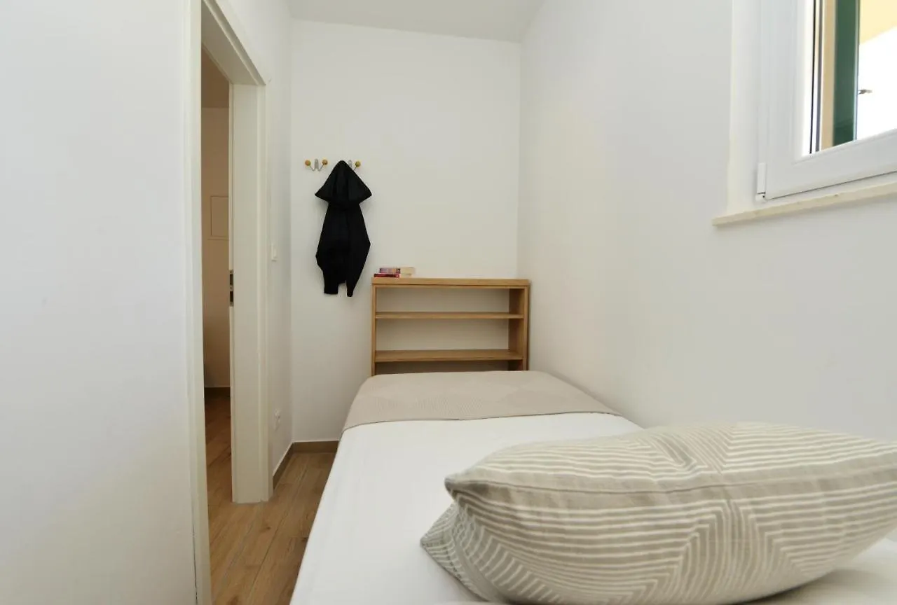 Apartments Villa Teco Trogir 0*,